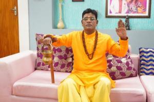Taarak Mehta: Iyer goes into deep meditation for COVID-19 vaccine