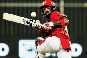 Important to put KL Rahul under pressure early: Shane Bond