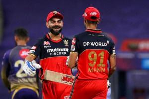 Many people don't have faith in RCB, but guys in changeroom do: Kohli