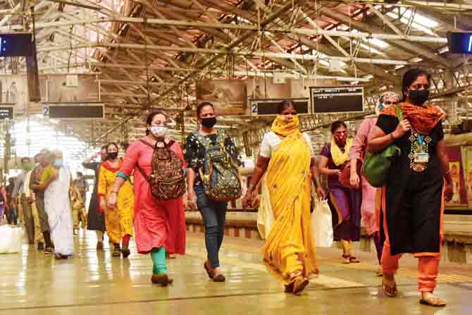 Women commuters head towards the subway at CSMT station on Wednesday. FILE PIC/SURESH KARKERA