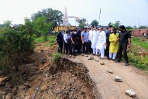 Maha CM Uddhav Thackeray announces Rs 10k crore aid to flood-hit people