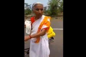 Watch video: 68-yr-old woman from Maha is cycling to Vaishno Devi