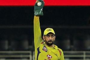 Dhoni: Fleming and me have debates, but it stays between us