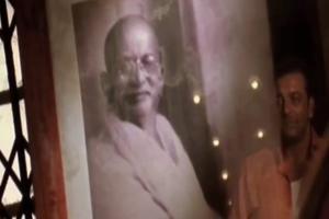 Gandhi Jayanti: Sanjay Dutt shares video from Lage Raho.....