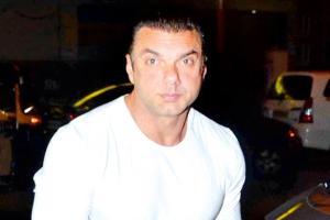 Sohail Khan purchases SL's Kandy franchisee, Gayle picked in team