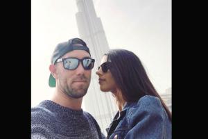 Maxwell's fiancee: Loving a white guy, doesn't make me less Indian