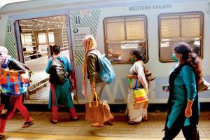 Mumbai: Women can take local trains from today