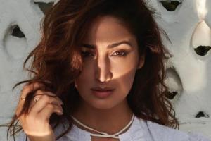 A user asks Yami Gautam 'Do you do drugs?', this is what she replies