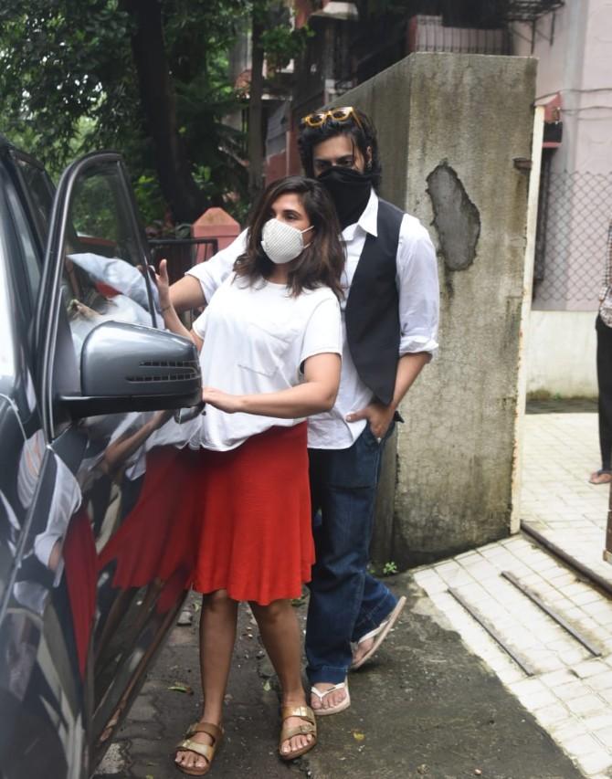 In a recent interview, Richa had taken us to the memory lane remembered the moment when she understood that Fazal was her big love. 