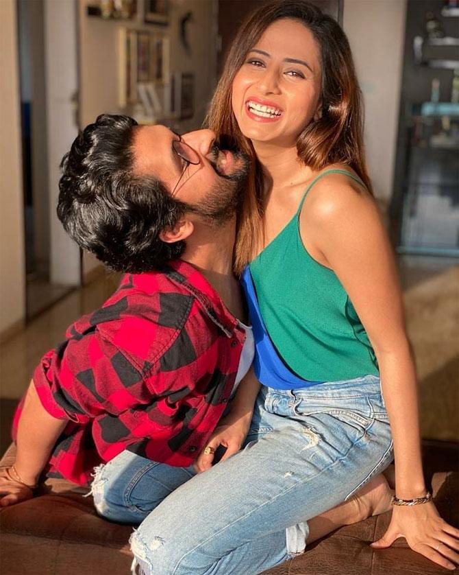 And then one day the couple suddenly felt it. When Ravi quizzed Sargun 'Don't you think we are like dating', Sargun was quick to say, 'Yeah, I guess we are dating'.