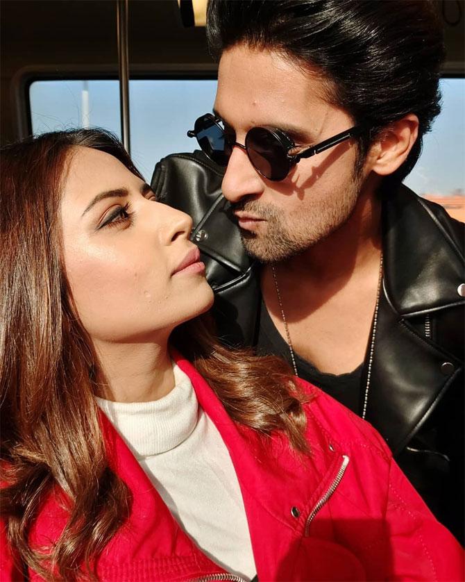 Ravi Dubey's filmy proposal for Sargun Mehta was a complete 'aww' moment for everyone on the sets and for their fans too. Needless to say, she said YES!