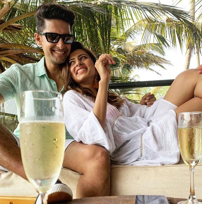The couple recently collaborated for a song video 'Toxic' by Badshah. Asked if he could reunite with one former co-star, whom would he pick, Ravi Dubey said, 