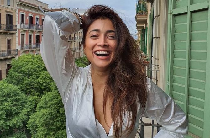Did you know Shriya Saran is scuba diver and trained dancer?