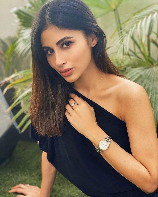 Mouni Roy was also seen in the spy thriller London Confidential. The film is set amid a series of brutal killings of Indian agents in London, and shows how Uma, a RAW officer, must expose a mole within the ranks. The film released on the OTT platform Zee5 on September 18, 2020 and also stars Purab Kohli, Kulraj Randhawa, Sagar Arya, Parvesh Rana, Jas Binag, Diljohn Singh and Kiren Jogi.