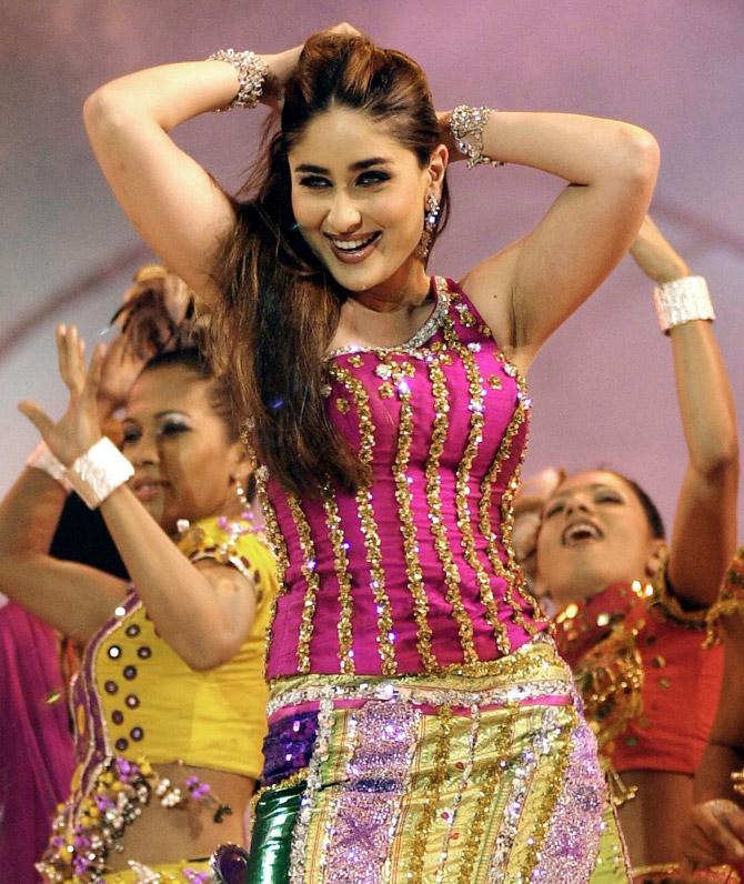 In picture: When Kareena Kapoor performed at a concert for the World Youth Peace Summit (India) in Mumbai in 2003. The concert was organised by Sanjay Dutt and his then-wife Rhea Pillai with the support of the entire Indian Film Industry, with the aim to spread the message of peace among youths all over the world.