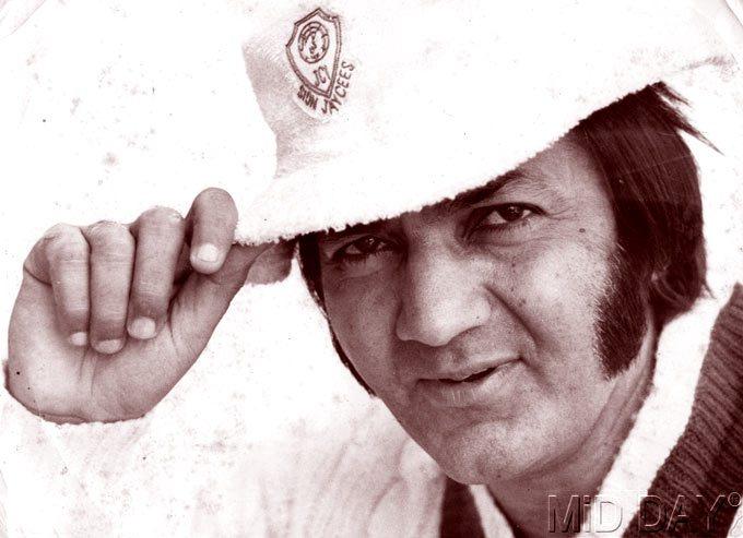Prem Chopra, who played numerous villainous roles on-screen during the 1970s and 1980s, always wanted to be an actor. Despite having no connection with the film industry, Prem Chopra made it to Bombay in the late '50s.