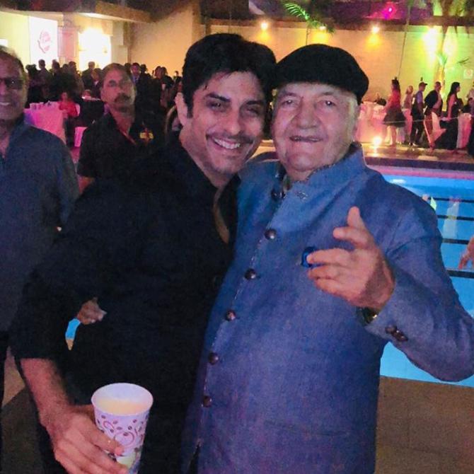 Singer-actor Vikas Bhalla is Prem Chopra's son-in-law, as well. Vikas is married to Punita Chopra, who owns a pre-school called Wind Chimes in Bandra, suburban Mumbai. As can be seen in the picture itself, Chopra shares a warm relationship with Vikas as well, just like his other sons-in-law.