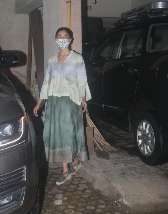 The film, starring Alia Bhatt in the titular role, is based on Hussain Zaidi's book Mafia Queens of Mumbai. The story of the movie revolves around Gangubai Kothewali, a brothel owner and matriarch. Gangubai Kathiawadi will be high on drama and intensity and will narrate the tale of the eponymous character's journey from the streets of Mumbai to becoming the city's most dreaded woman.