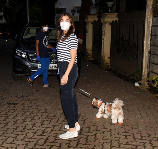 On the professional front, Sophie Choudry recently shot for an advertisement and shared her experience working at the time of pandemic on social media.