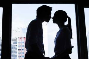 Wife murders husband with help of paramour, gives Rs 5 lakh contract