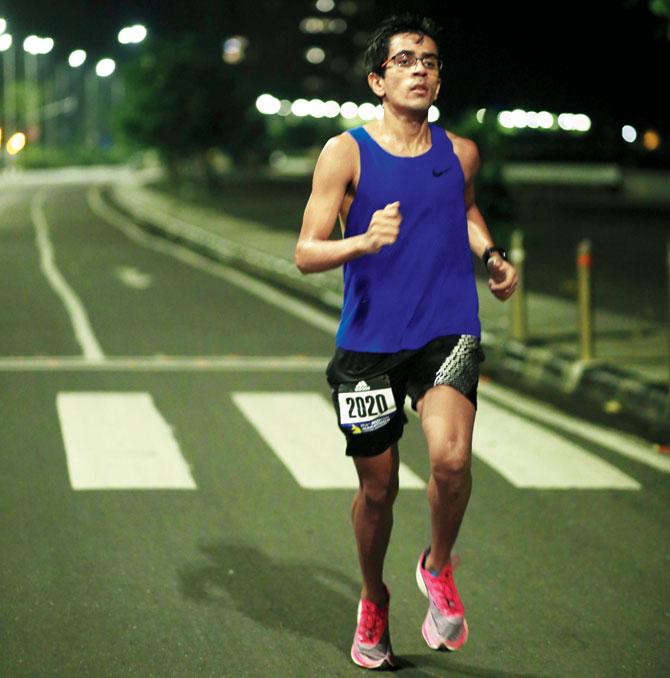 Yash Muthiyan scorches the distance running at Marine Drive