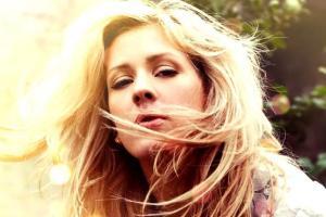 Ellie Goulding: Would love to do a tour in India