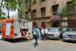 Mumbai: Fire breaks out in Exchange Building at Ballard Estate