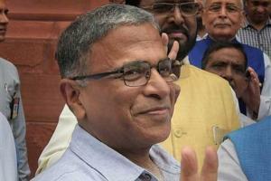 'Derek tried to snatch papers': Harivansh's blow by blow retort