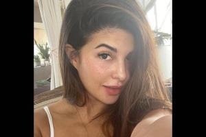 Reunited with family, Jacqueline Fernandez goes down the memory lane