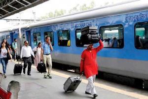 COVID-19: Railways restore train halts at stations within Maharashtra