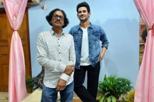 Artist Sukanto Roy creates a life-size wax statue of Sushant; see photo