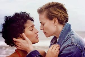 'Tis the season for (queer) love