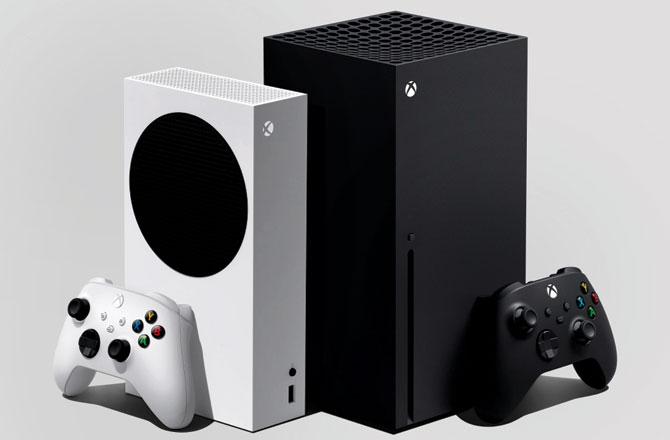 Xbox Series s and X