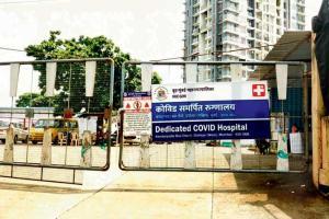 Kin say deceased mother's mangalsutra, phone stolen at COVID-19 centre