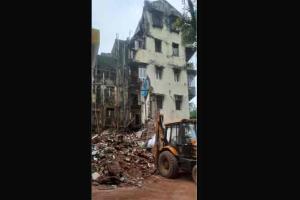 Part of 8-storey building collapses in Dongri; woman feared trapped