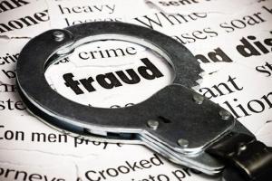 Two fraudsters held for posing as Customs officers to dupe people