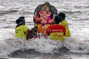 Ganesh Chaturthi 2020: Over 28,000 Ganesh idols immersed in Mumbai
