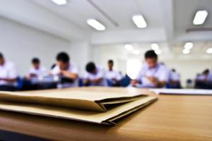 SC refuses to entertain pleas seeking cancellation of NEET exam
