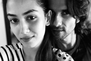 Mira shares a picture with Shahid, describes the pair as 'Yin and Yang'