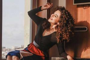 Rise and Smile!: Taapsee Pannu kick starts workday with sun-kissed pic