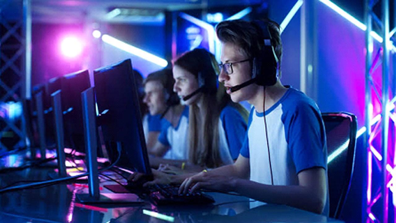 Why is AMD leading the eSports Gaming Industry?