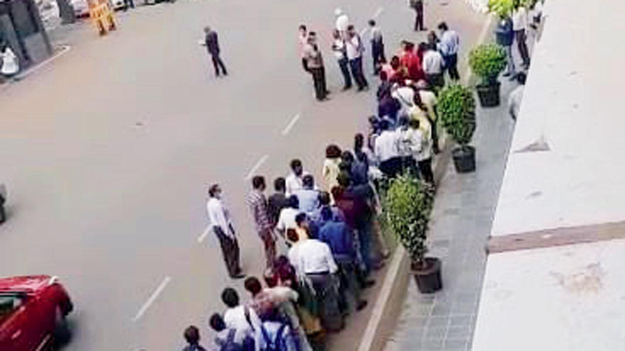 Mumbai: Bharat Diamond Bourse to provide stay, quarantine facilities to staff in lockdown