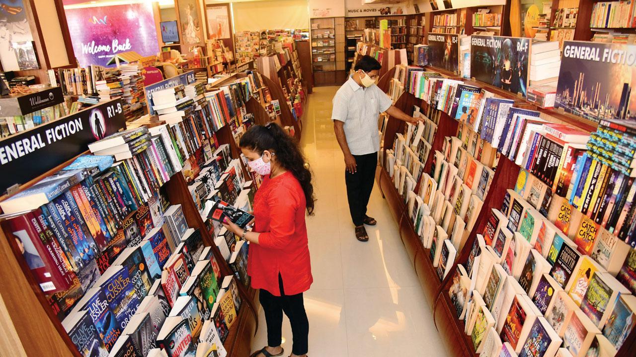 Booksellers want ‘essentials’ tag, write to PM Narendra Modi, CM Uddhav Thackeray