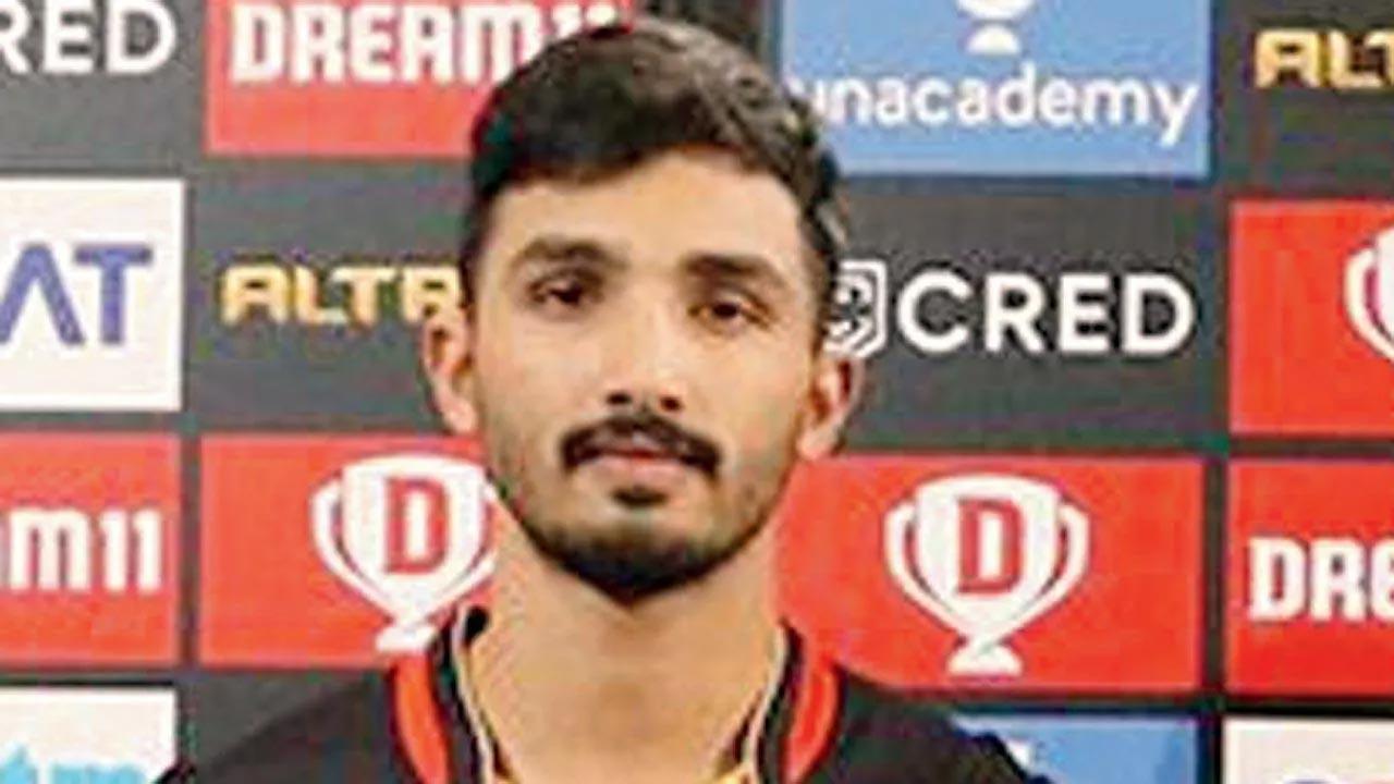 IPL 2021: Devdutt Padikkal joins RCB camp after returning negative for COVID-19