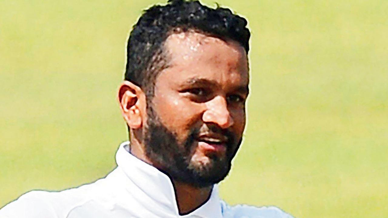 Sri Lanka rule opening day of second Test v Bangladesh