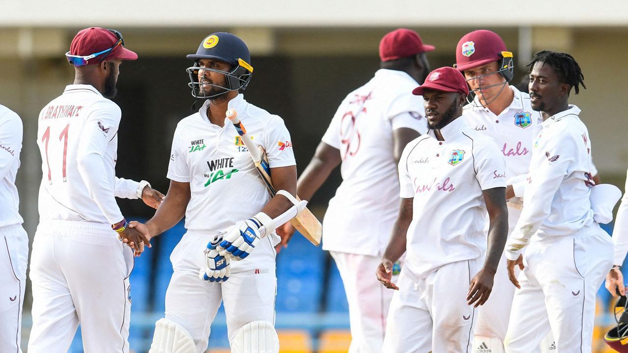 Dimuth Karunaratne, Oshada Fernando play out a draw for Sri Lanka vs West Indies