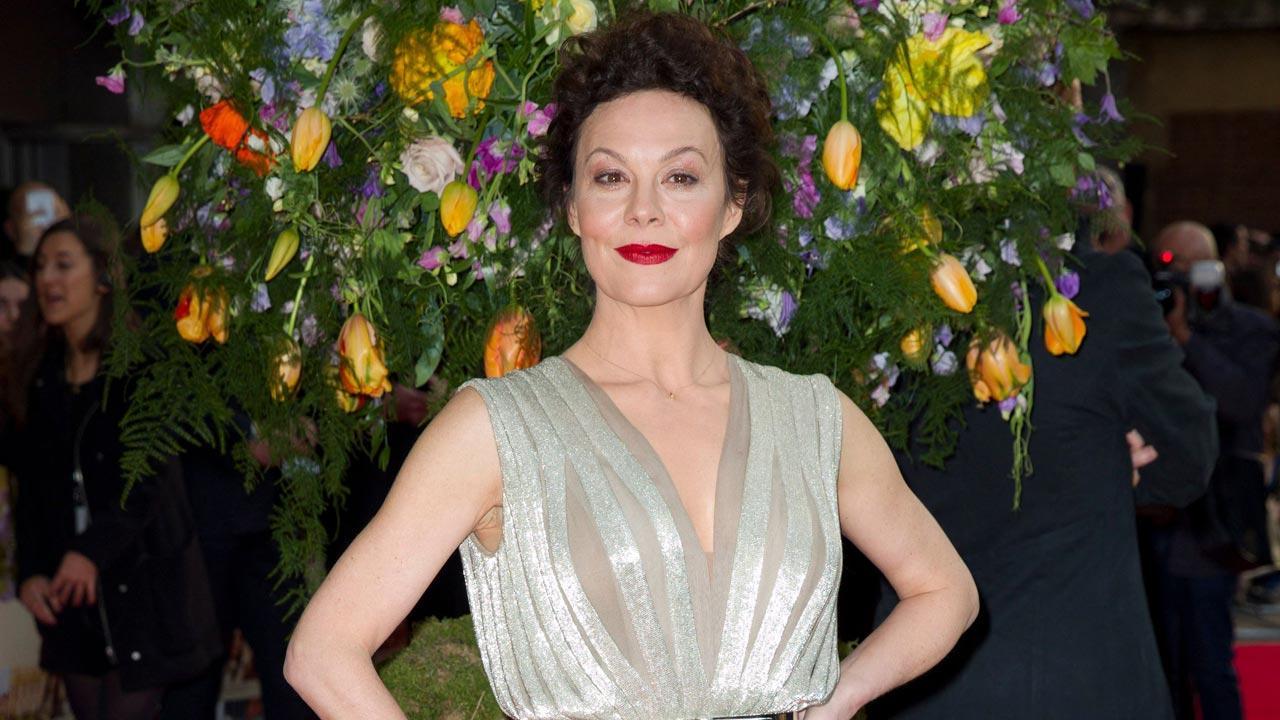 'Harry Potter' actor Helen McCrory passes away after battling cancer