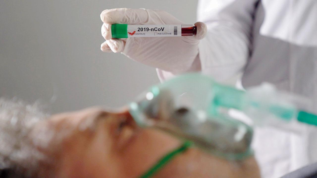 Delhi has only 25 ICU beds, hospitals overburdened with patients