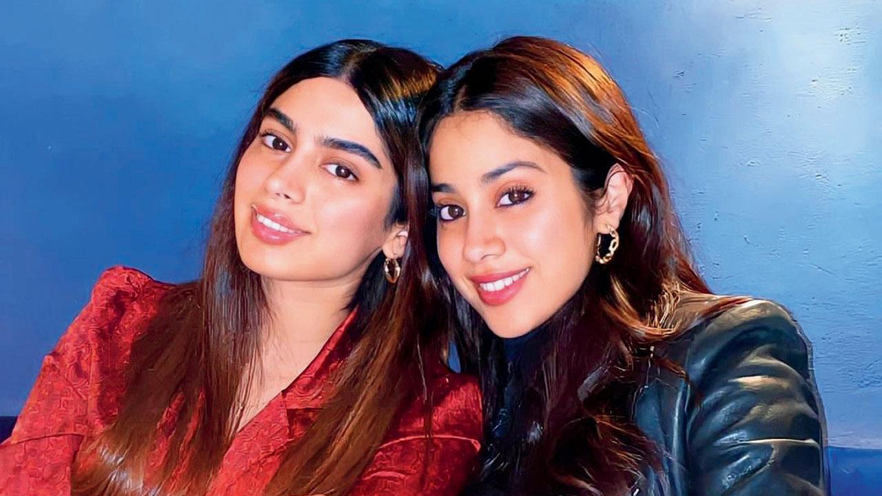 See photos: Janhvi Kapoor spends time in NYC with her sister, Khushi Kapoor