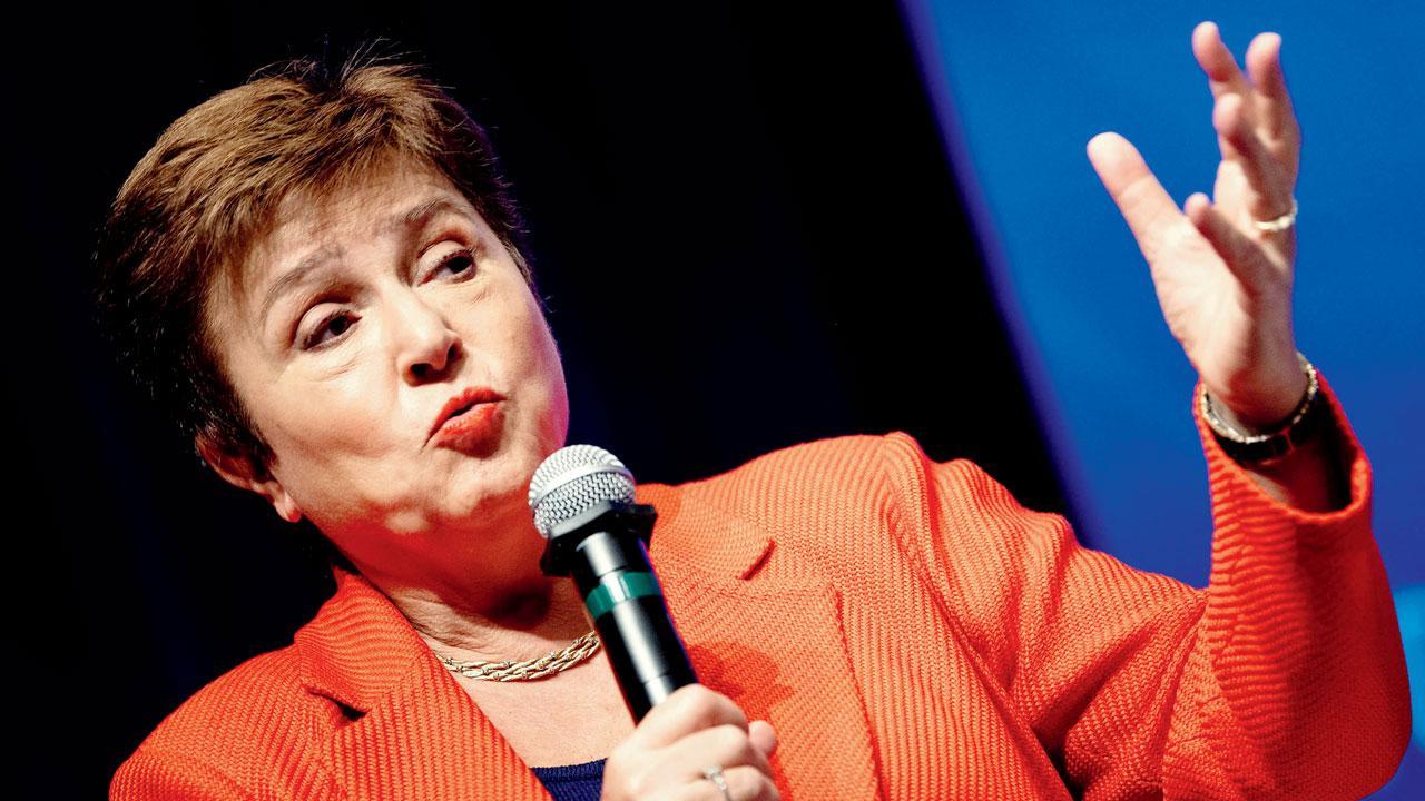 Robust price on carbon needed to fight climate change: IMF Managing Director